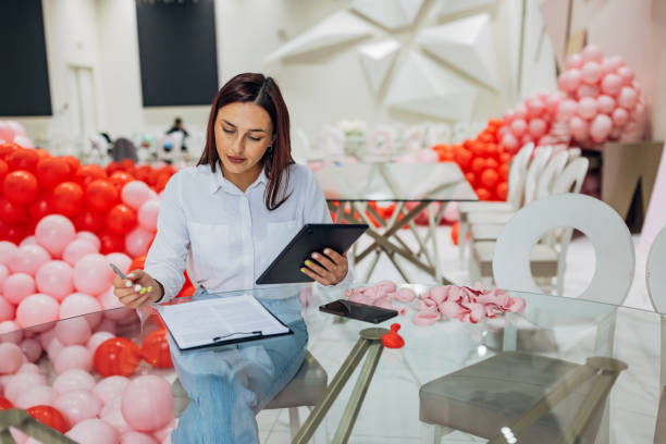 party planning: Event planner planning an event